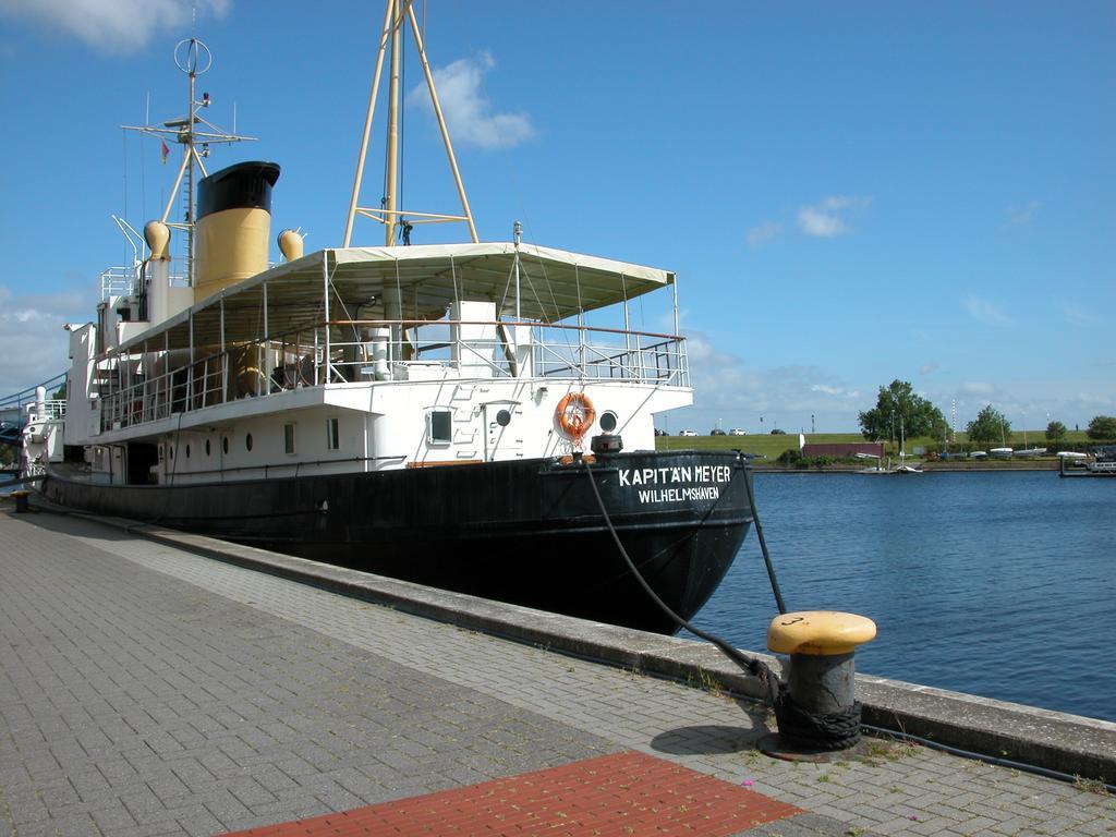 Hotel Keil Wilhelmshaven Esterno foto